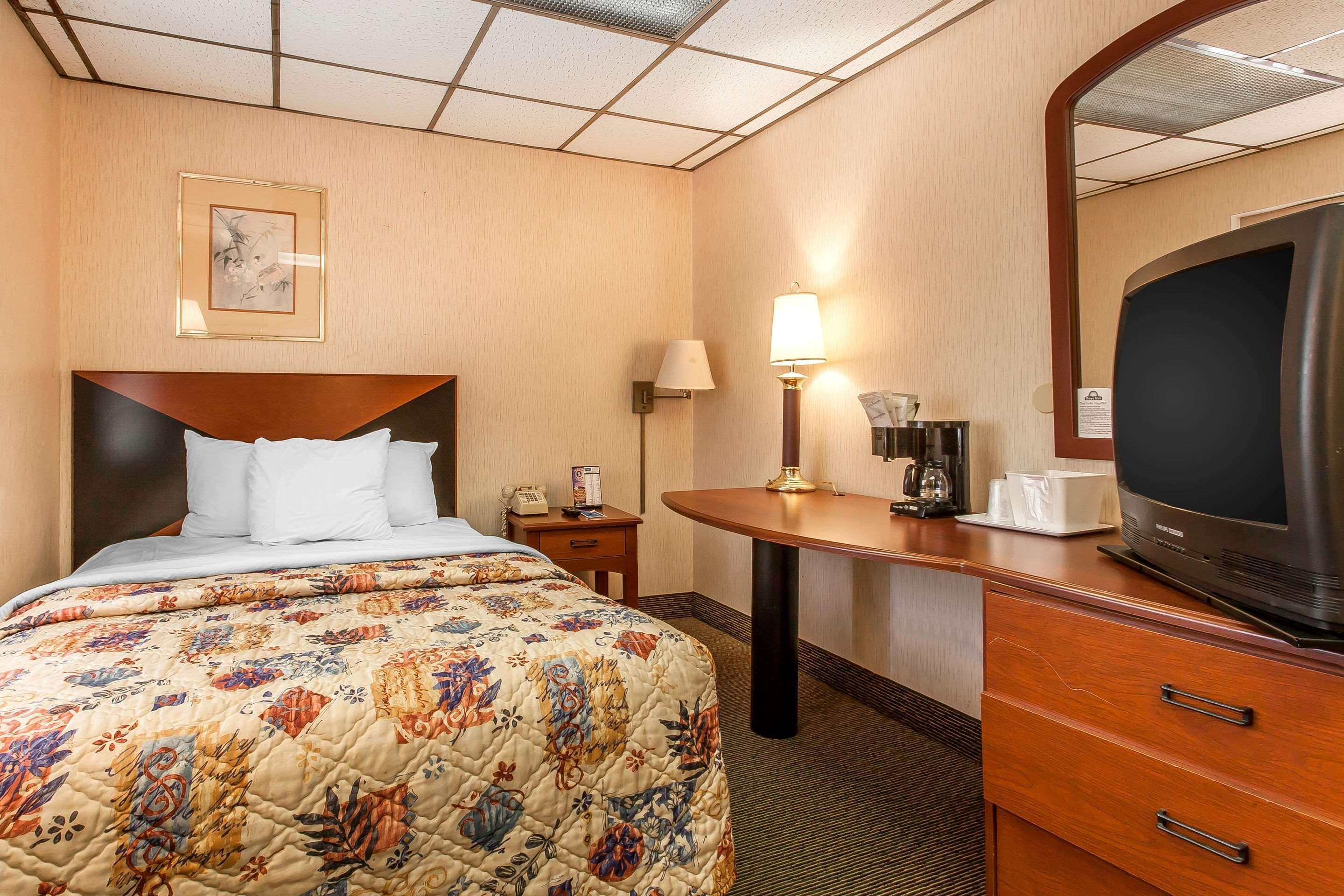Rodeway Inn North Sandusky Extérieur photo
