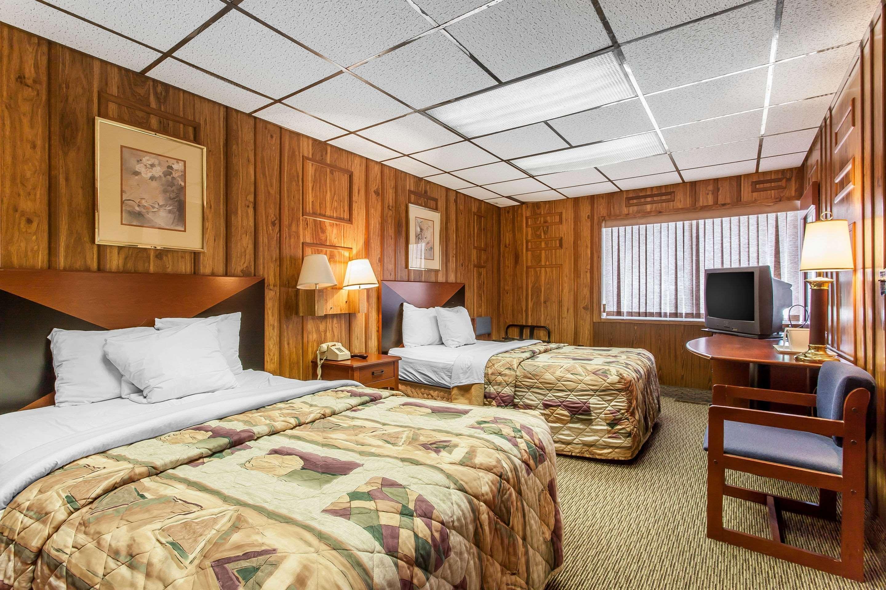 Rodeway Inn North Sandusky Extérieur photo