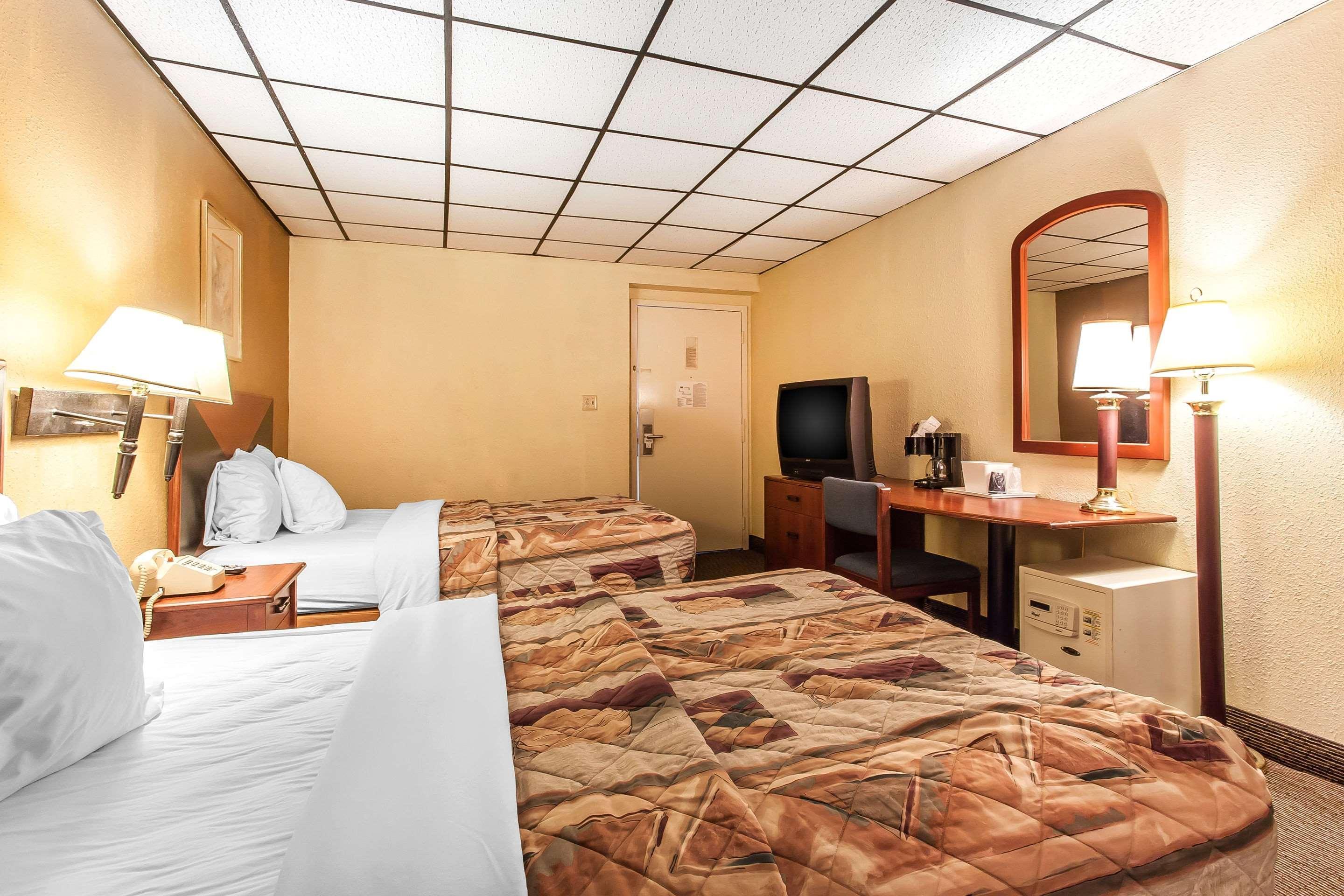 Rodeway Inn North Sandusky Extérieur photo