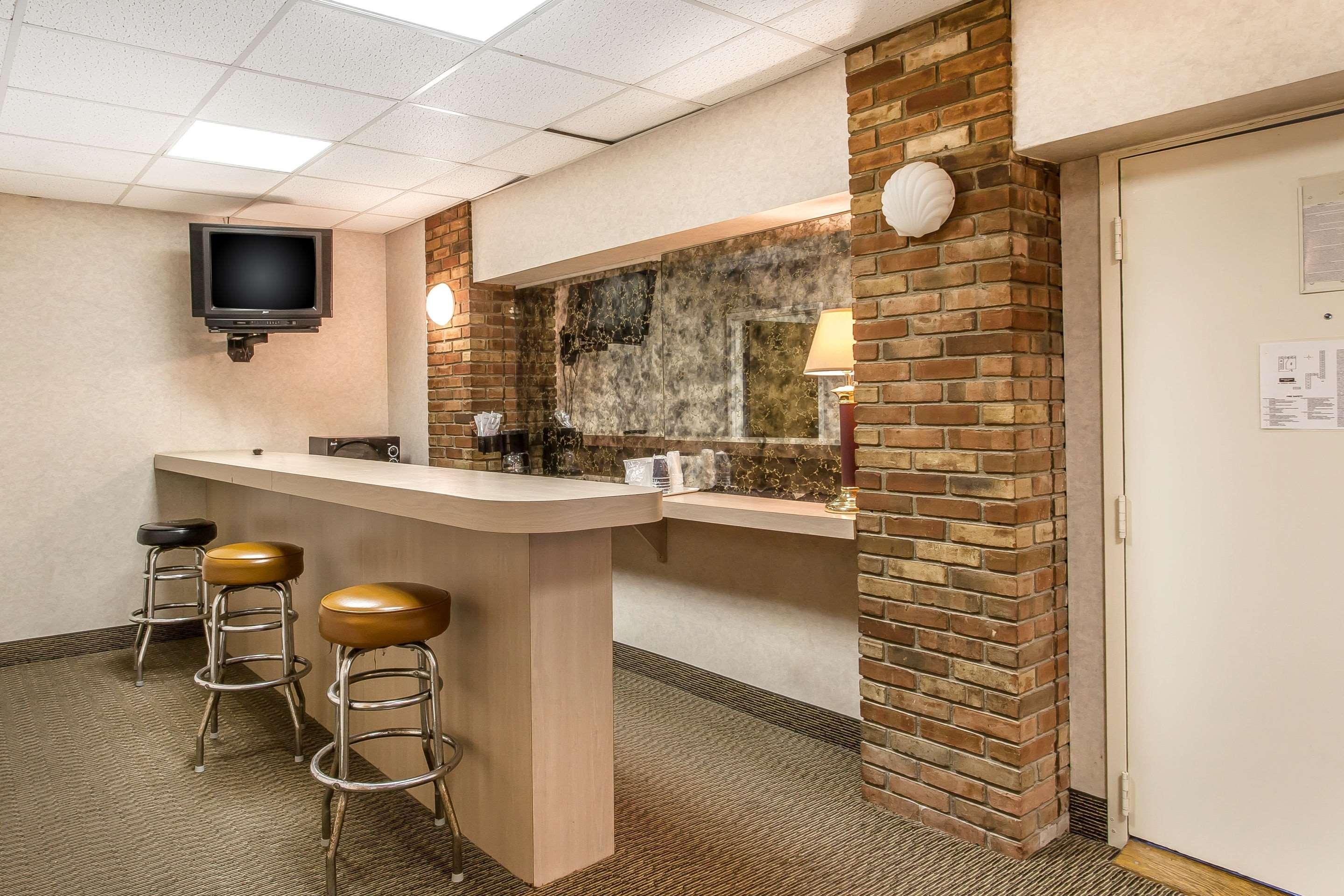 Rodeway Inn North Sandusky Extérieur photo