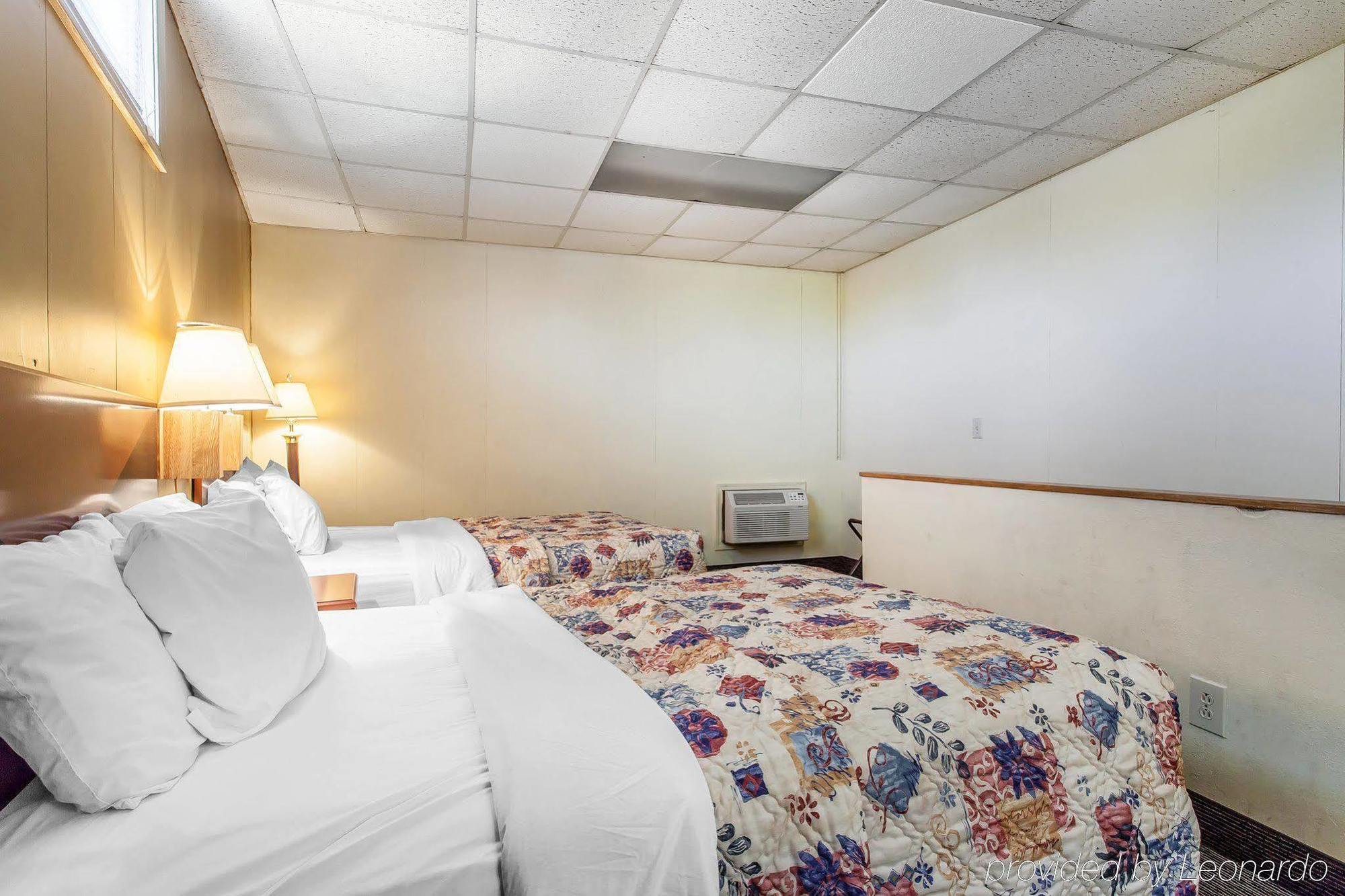 Rodeway Inn North Sandusky Extérieur photo